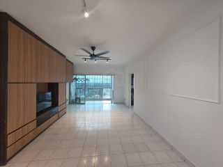 (Category: ) located in . Submitted by poeyloh (Listing ID 1455125792, Image 1). Description: .