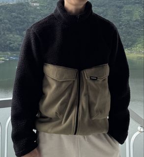(Kategori: ) berada di . Dikirim oleh mikeonson (ID iklan 1455211244, Gambar 1). Deskripsi: .