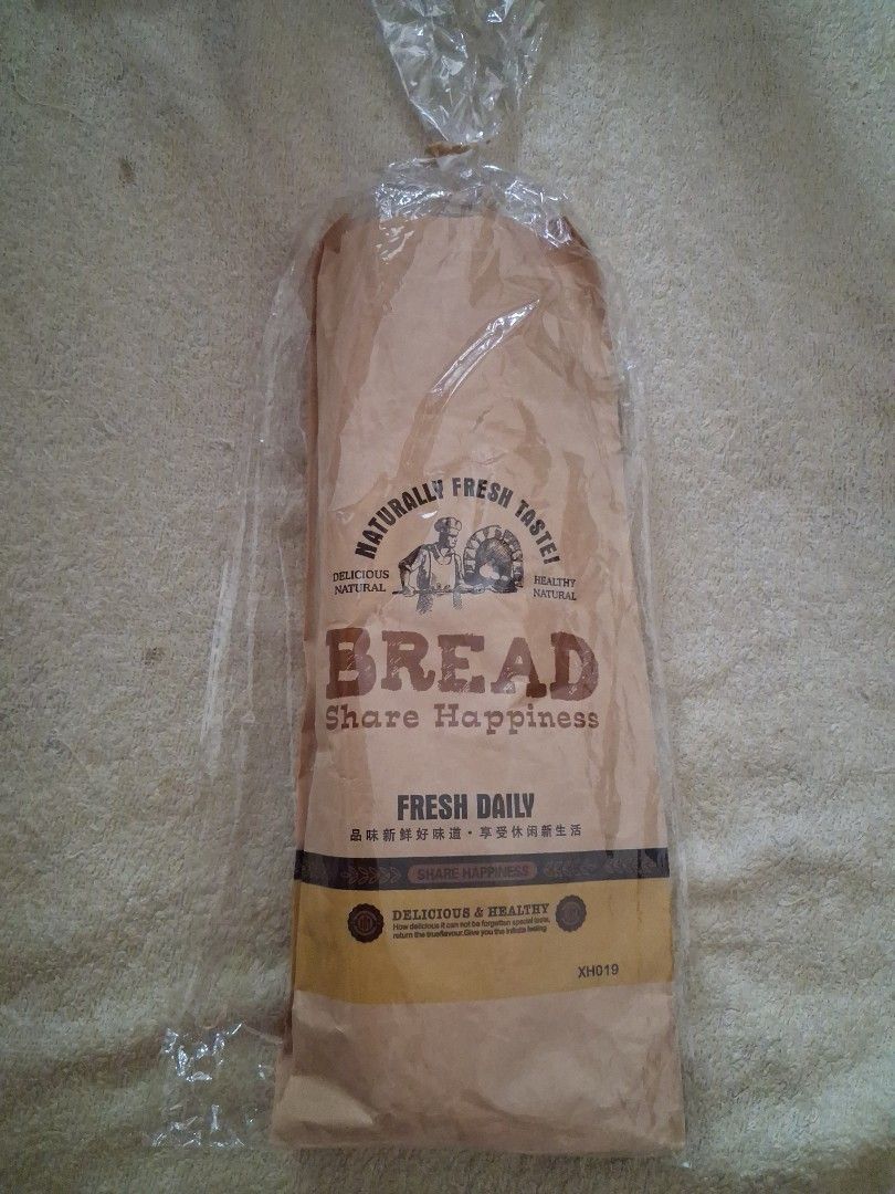 Bread squishy （分類：絨毛玩具）位於 Hong Kong。 由 sell.0121 提交（商品編號 1455189130，圖片 2）。簡介： $20 no crs dfs non open 順豐到付或者面交。