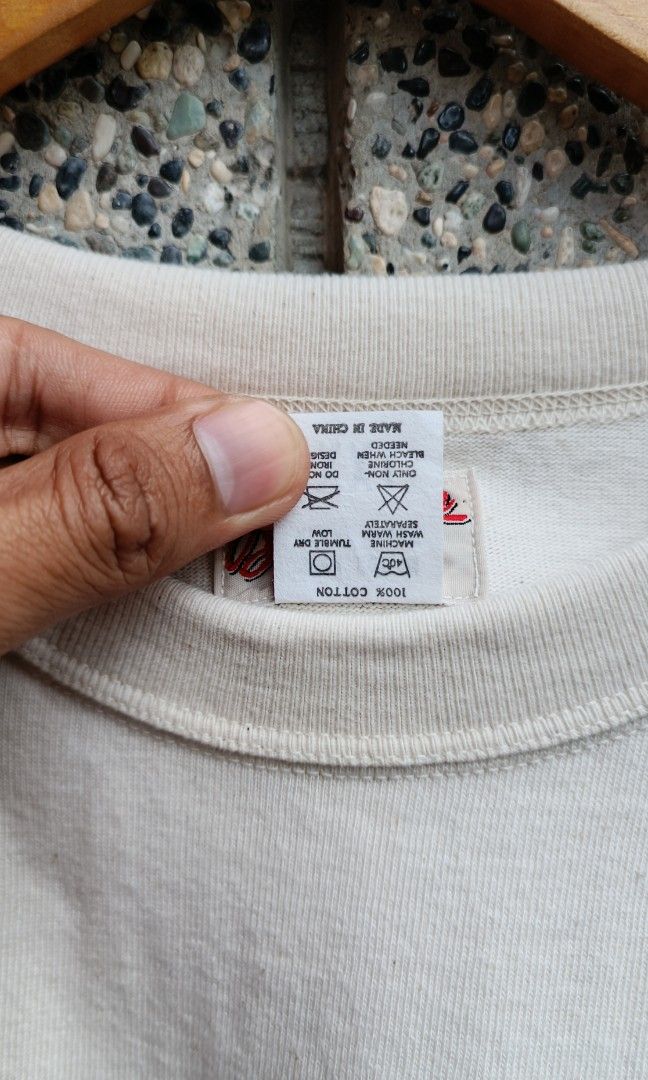 BRONSONS TUBULAR TEE (Category: Activewear) located in Davao. Submitted by st333tcartel (Listing ID 1455177812, Image 3). Description: XXL Length 29.5 Width 23.