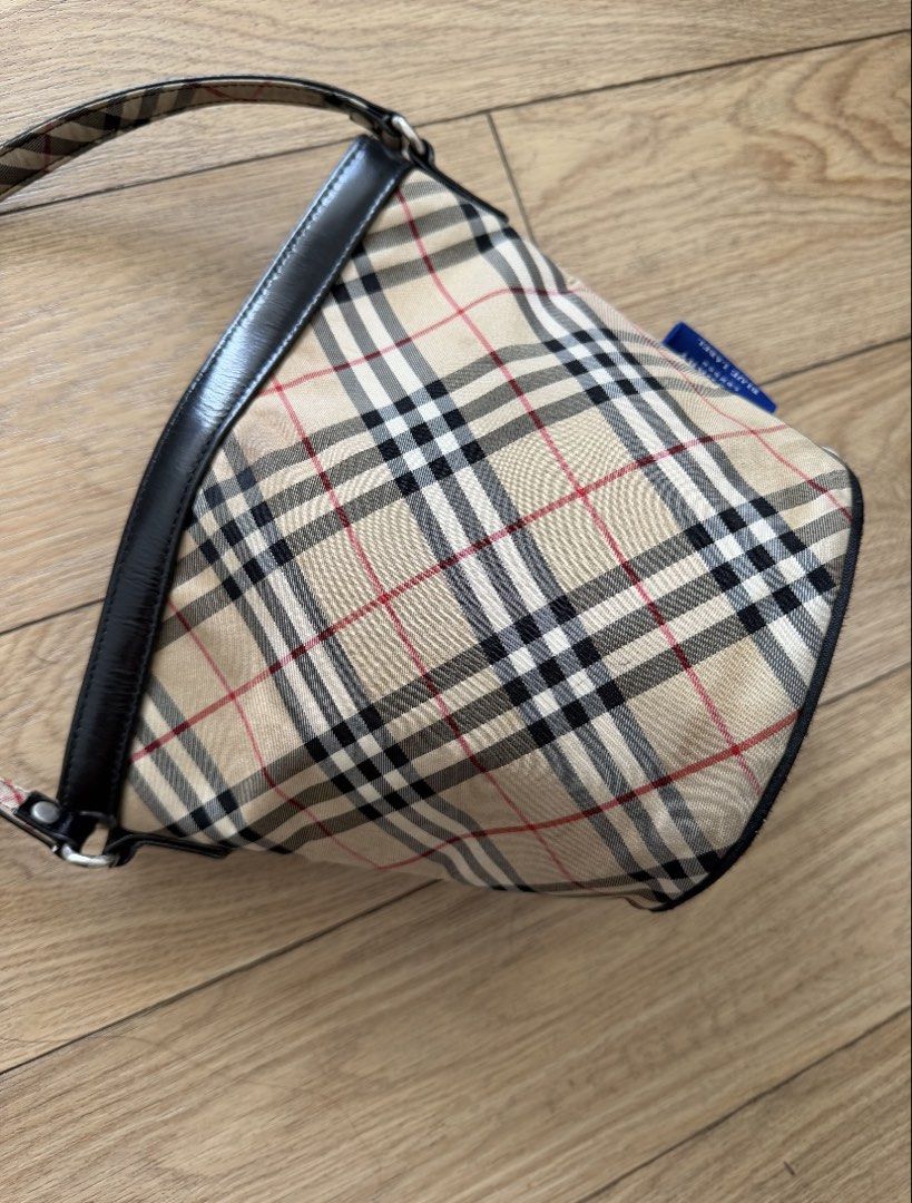 Burberry Nova Check Shoulder Bag (Category: Luxury Bags & Wallets) located in Makati City. Submitted by _jennn (Listing ID 1455245483, Image 3). Description: Needs cleaning. Negotiable :).