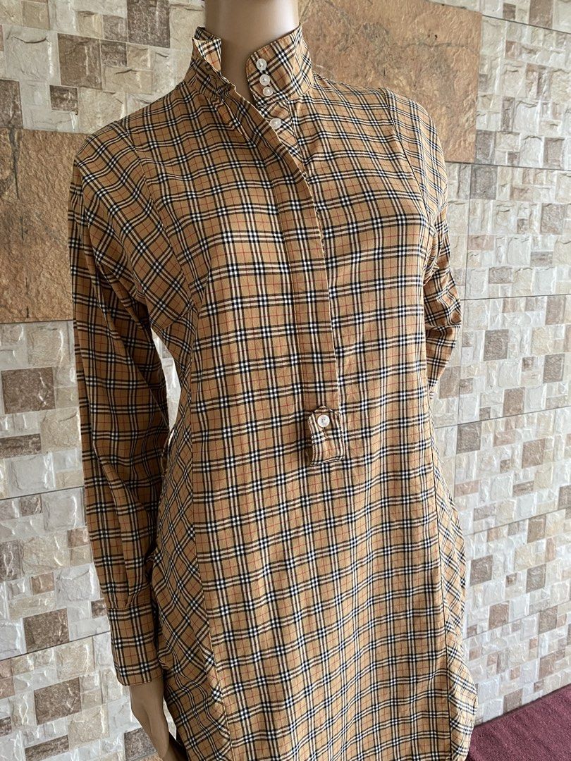 BURBERRY PLAID PRINT MINI DRESS (Category: Luxury Accessories) located in Bacolod City. Submitted by timelessbyjosh (Listing ID 1455231277, Image 2). Description: BEST FOR FORMAL OUTFITS SIZE : UK 2 , US 0 ACTUAL COLOR : SHADES OF BROWN COLOR RATE : 10 OUT OF 10 CONDITION : NEAR NEW MATERIAL : 100 % COTTON MADE IN : ITALY FLAWS : NONE DIMENSIONS LENGTH - 35 WIDTH ( ARMPIT TO ARMPIT ) - 17. 5 WAIST - 33 ( ADJUSTABLE ) SLEEVE LENGTH ( ARMPIT TO WRI