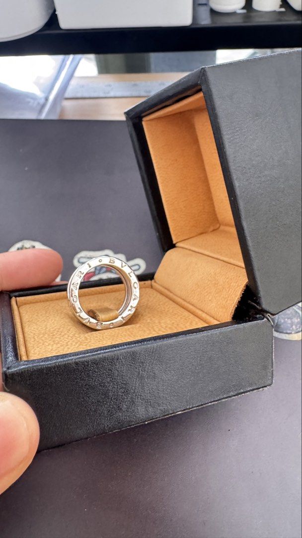 B.zero1 Ring (Category: Rings) located in Singapore. Submitted by cjbest84 (Listing ID 1455199111, Image 3). Description: .