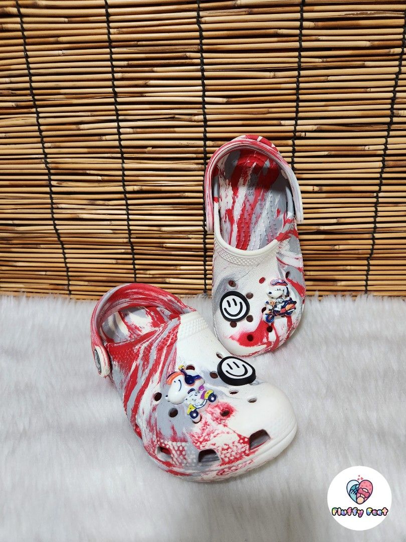 C9- Preloved Original Crocs for Kids (Category: Babies & Kids Fashion) located in Navotas City. Submitted by FluffyFeet (Listing ID 1455228107, Image 2). Description: NEW ARRIVAL❗️ This is a PRELOVED ORIGINAL CROCS FOR KIDS❗️❗️ Please manage your expectations ❤️ 📌Strictly MINE NOW, PAY NOW ONLY❗️ (Unless suki na po na maayos kausap at iwas cancellation) 📌You may ask for other photos before placing order/s STRICTLY NO RETURN, NO EXCHANGE UNLESS 