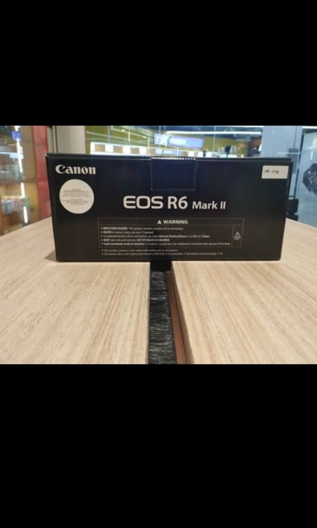 Canon EOS R6 Mark II Body (Category: Cameras) located in General Mariano Alvarez. Submitted by mikejohn0711 (Listing ID 1455217157, Image 1). Description: •24.2 Megapixel Full Frame CMOS Sensor •Dual Pixel CMOS AF II •1053 AF points with 100%horizontal%vertical AF area •Low light performance up to EV -6.5 •Eye Detection AF/People/Animal eye AF/Vehicle AF •DIGIC X Processor •Up to 8x IBIS(In Body Image Stabilization) •Up to 40 fps electronic shutt
