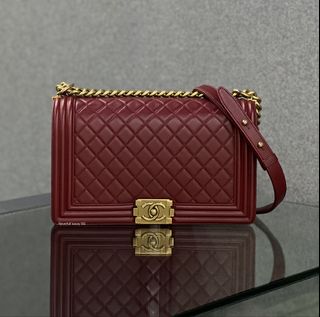 (Category: ) located in . Submitted by neverfull_luxury_sg (Listing ID 1455205487, Image 1). Description: .