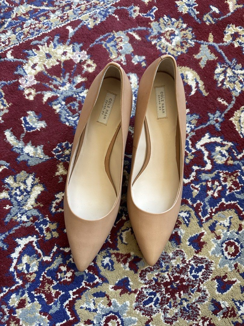 Cole Haan Nude Leather Pointed Toe Heels Size 8B (Category: Heels) located in Quezon City. Submitted by mellym00 (Listing ID 1455295564, Image 1). Description: - Brand: Cole Haan - Color: Nude - Material: Leather - Size: 8B Brand new and with added rubber soles by a professional cobbler .