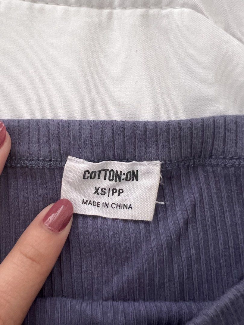 Cotton On Ribbed Tank Top Navy Blue (Category: Sleeveless) located in Makati City. Submitted by mariamarts (Listing ID 1455295626, Image 2). Description: .