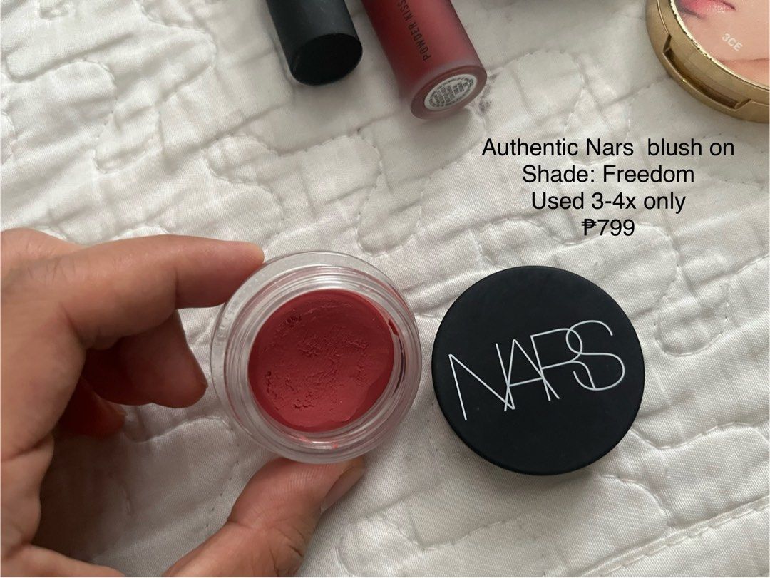 Decluttering sale (Category: Makeup) located in Quezon City. Submitted by krisanneag16311 (Listing ID 1455270834, Image 1). Description: Personal make up mostly tried on lanf.