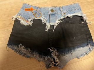 （分類：）位於 。 由 orange_yellow 提交（商品編號 1455289092，圖片 1）。簡介： 。