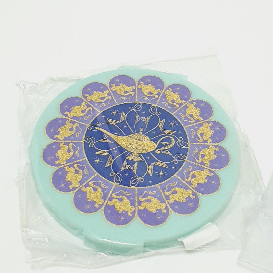 Disney Pocket Compact Mirror Aladdin (Category: Makeup) located in Taytay. Submitted by kyo.mono (Listing ID 1455156245, Image 1). Description: 💟Follow us on IG: kyo.mono for faster replies TikTok: kyo.mono_ for videos and review Brand new Auth from Japan Actual photo posted.