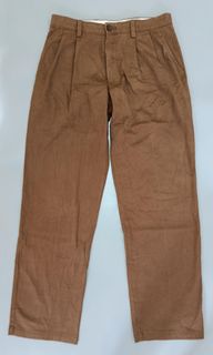 (Category: ) located in . Submitted by aydenthriftwear (Listing ID 1455199316, Image 1). Description: .