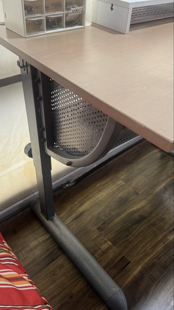 Drawing/drafting table (Category: Tables & Sets) located in Las Pinas. Submitted by lovedbyma (Listing ID 1455172376, Image 3). Description: Price is negotiable and for pick up. .