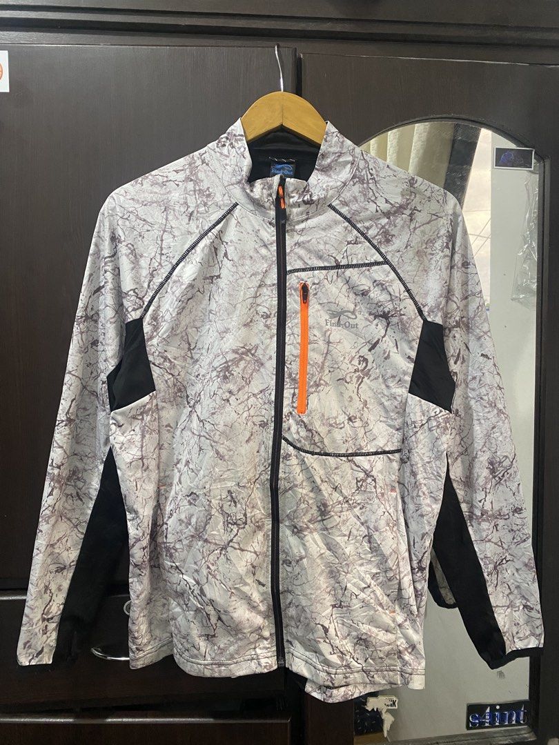 Find Out Marble Pattern / Camo pattern Zip Up (Category: Coats, Jackets and Outerwear) located in Cavite. Submitted by grabanddeclutter (Listing ID 1455154260, Image 1). Description: Find Out Marble Pattern / Camo pattern Zip Up •Excellent & Great condition no issues as new ganda po nito parang brand new ✅ •Zippers working ganda nito! 🫶🏻 •Color rate 9.6/10 •Dimensions: W19.5 L26 •Location: Dasmarinas Cavite can ship via J&T (₱55 only if around 