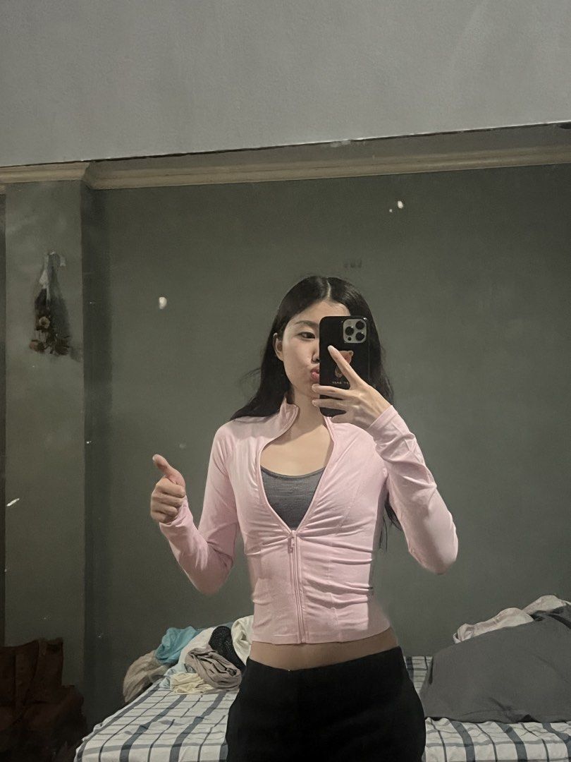 pink fitted activewear jacket lululemon define insp (Category: Activewear) located in Quezon City. Submitted by shadecluttersss (Listing ID 1455321768, Image 2). Description: .