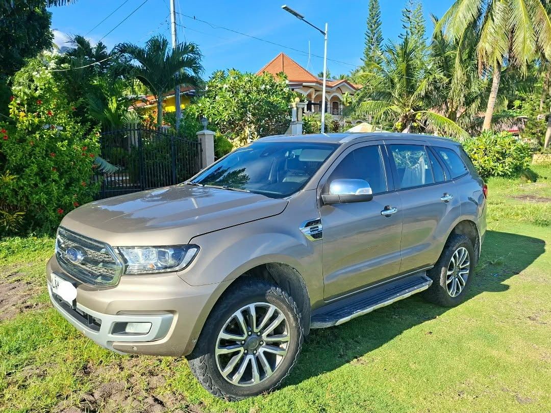 Ford Everest (Category: Used Cars) located in Mambajao. Submitted by maximus308 (Listing ID 1455201436, Image 3). Description: CAR FOR SALE: 2021 FORD EVEREST 2.0L BI DIESEL Titanium 4x4 Reliable, spacious, and comfortable seven-seater SUV, ideal for family use, long-distance travel, or everyday driving. Vehicle details: • Year model: 2021 • Model: Ford Everest 2.0L BI • Fuel type: Diesel • Color: Diffused Silver • Body type on registration: Wago