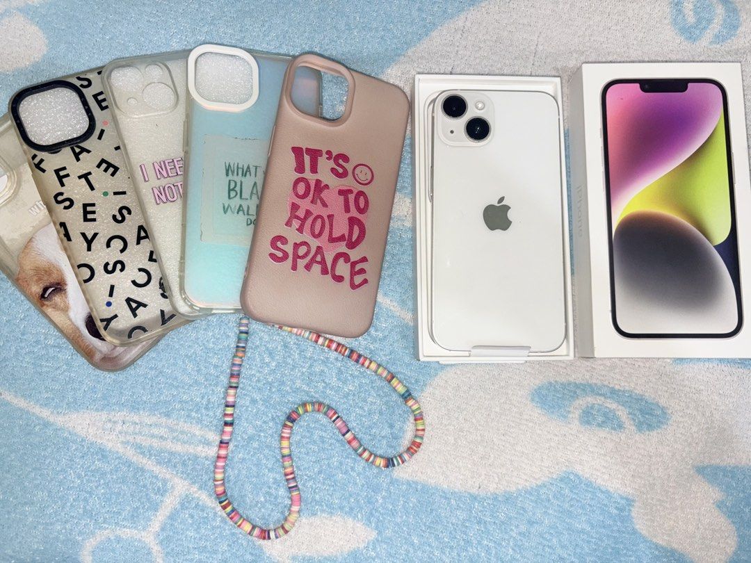 IPHONE 14 128 GB (Category: iPhone 14 Series) located in Manila. Submitted by feliz_88 (Listing ID 1455147765, Image 1). Description: FS: IPhone 14 128 gb Battery health: 77% orig batt Makinis With box pa same SN No issue Unli reset check all you want Fix price not Nego Willing to meet up Fishermall QC/ SM city San Lazaro/ Sun Mall .