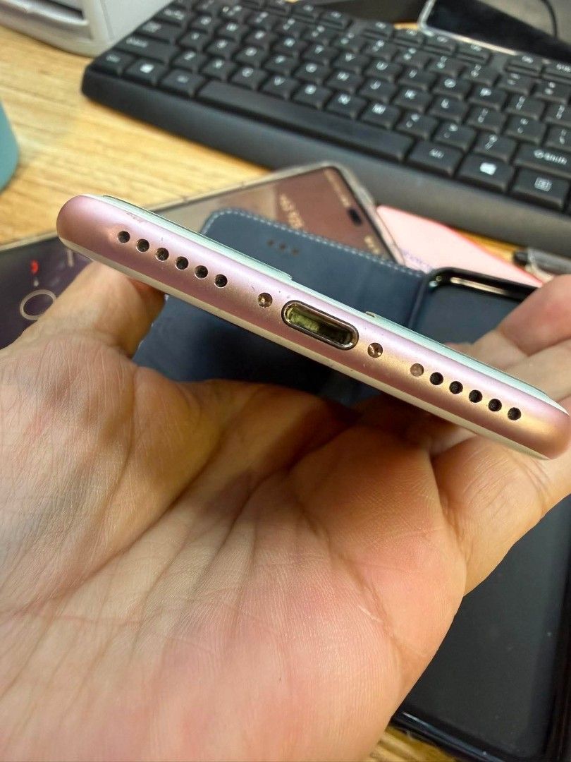 IPhone 7 84%BH makinis no issue (Category: iPhone 7 Series) located in Macabebe. Submitted by itsuntameable24 (Listing ID 1455281253, Image 3). Description: .