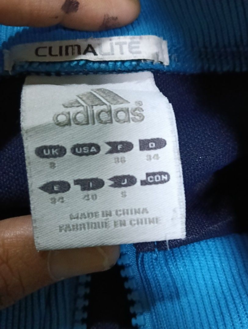 Jacket (Category: Coats, Jackets and Outerwear) located in Rengit. Submitted by madonat (Listing ID 1455270796, Image 3). Description: pit 19 labuh 24.