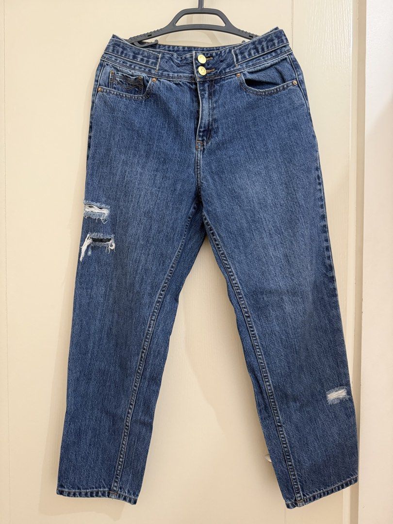 JAG Denim Jeans - Distressed Blue Wash (Category: Jeans) located in Quezon City. Submitted by silentforest.ff2022 (Listing ID 1455288261, Image 1). Description: - Classic blue wash JAG jeans - Distressed look with knee rips - Straight leg fit - Button fly closure - Great for casual wear - Size 26 Fit S or M..