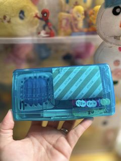 (Category: ) located in . Submitted by zscollectibles (Listing ID 1455142833, Image 1). Description: .
