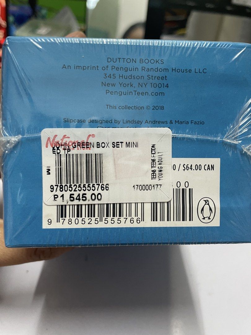 John Green Mini Collection Box Set Dutton Books (Category: Storybooks) located in Caloocan City. Submitted by addtojoyonlinestore (Listing ID 1455174178, Image 1). Description: - Four John Green classics in a mini collection box set. - Includes: Looking for Alaska, An Abundance of Katherines, Paper Towns, and The Fault in Our Stars. - Slipcase designed by Lindsey Andrews & Maria Fazio. - Published by Dutton Books (Penguin Random House). - Ideal f