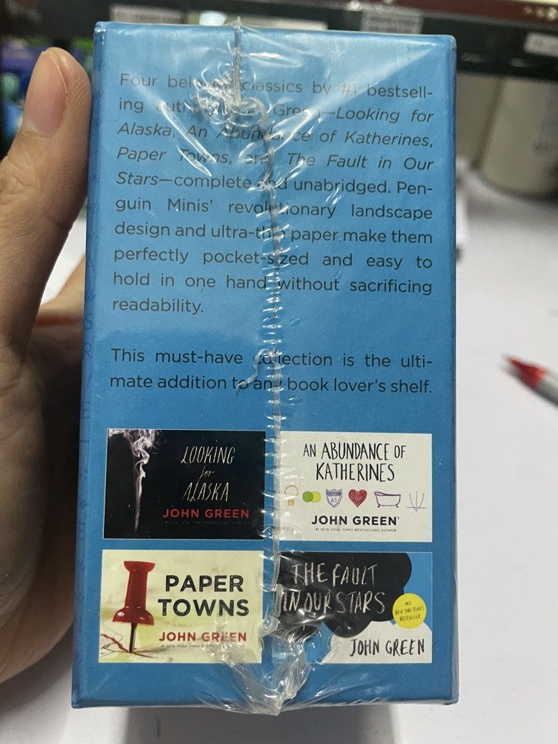 John Green Mini Collection Box Set Dutton Books (Category: Storybooks) located in Caloocan City. Submitted by addtojoyonlinestore (Listing ID 1455174178, Image 2). Description: - Four John Green classics in a mini collection box set. - Includes: Looking for Alaska, An Abundance of Katherines, Paper Towns, and The Fault in Our Stars. - Slipcase designed by Lindsey Andrews & Maria Fazio. - Published by Dutton Books (Penguin Random House). - Ideal f