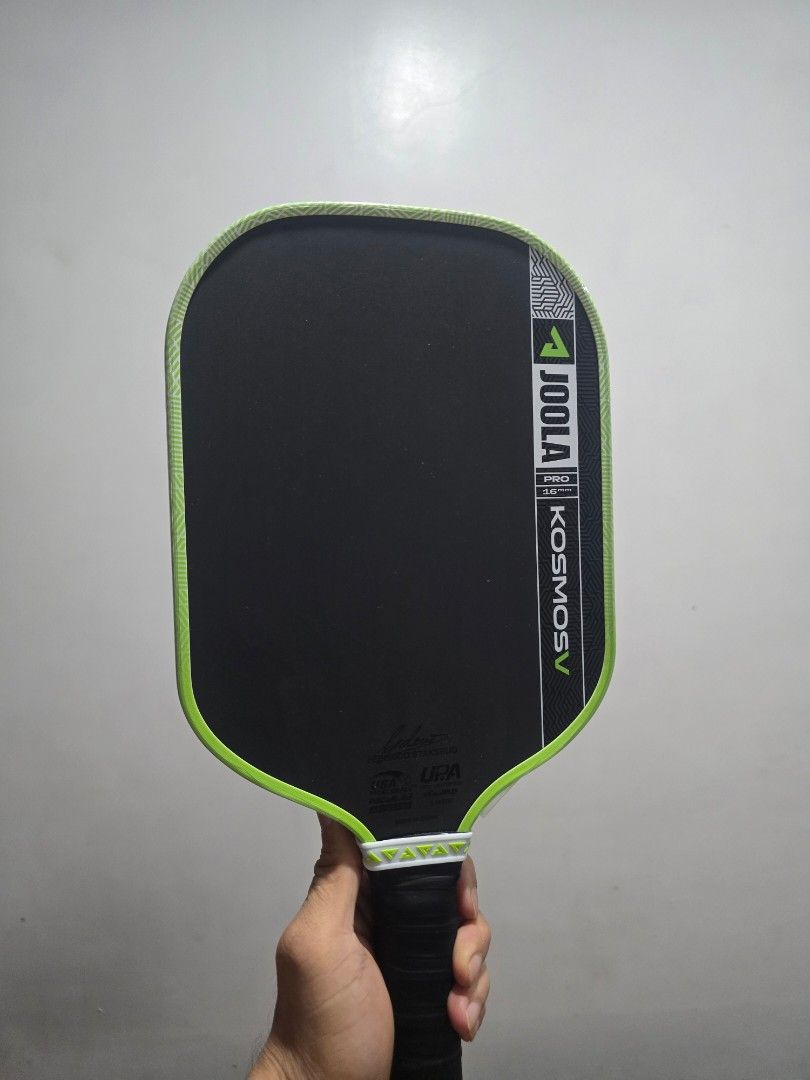 JOOLA KOSMOS V PRO 16mm Pickleball Paddle (Category: Racket and Ball Sports) located in San Fernando. Submitted by jaywill8 (Listing ID 1455248677, Image 2). Description: - JOOLA KOSMOS V PRO 16mm pickleball paddle - Used for approximately 1 month - Barely used - Selling as is (please check photos for details) nego pampanga area.