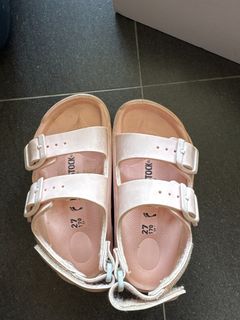 （分類：）位於 。 由 kjbbk 提交（商品編號 1455190187，圖片 1）。簡介： 。