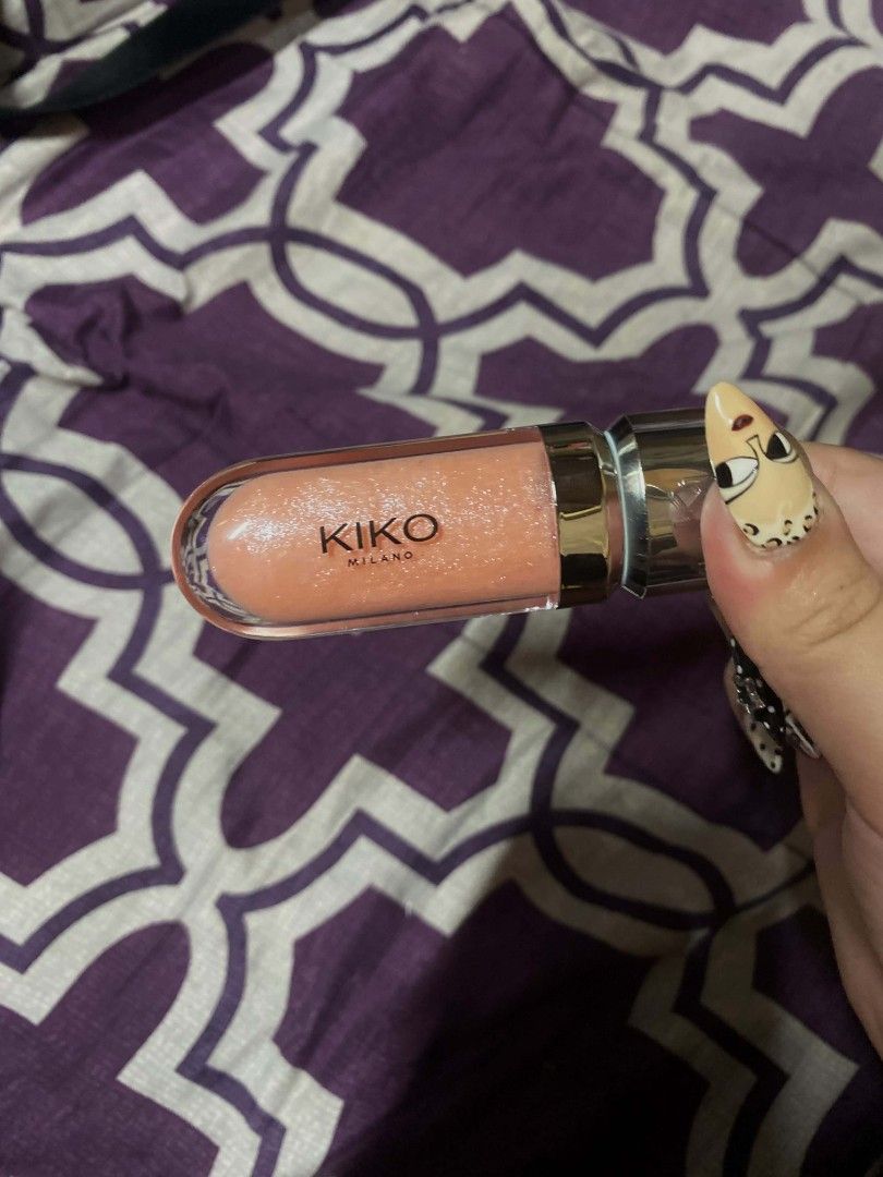 Kiko Milano 3D Hydra Lip Gloss Shade 04 (Category: Makeup) located in Pasay City. Submitted by zafiapreloved (Listing ID 1455309408, Image 2). Description: ✨ Authentic KIKO Milano 💄 3D Hydra Lipgloss 🎀 Shade: 04 Pearly Peach Rose 🆕 Brand new, never opened 🛍️ SRP: ₱1,300 🏷️ Selling for ₱999 (slightly negotiable) ❔ RFS: Not the shade I want ☹️ 📍 Location: Pasay, Makati, and Laguna !.