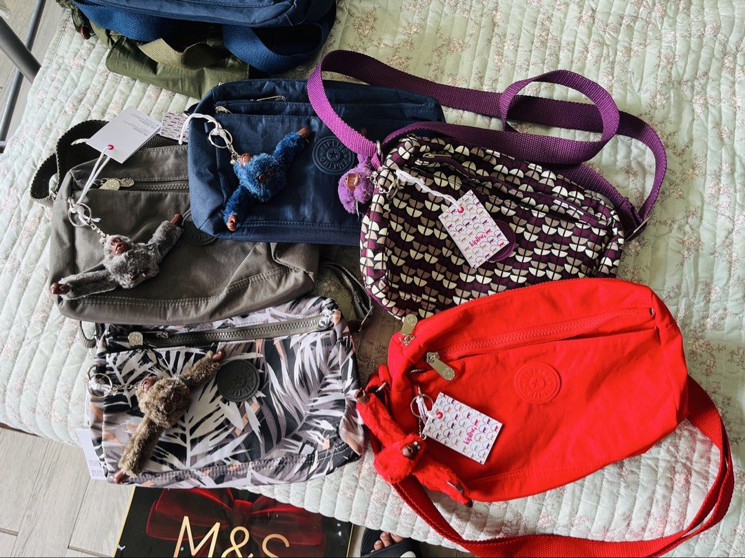 Kipling sling bag (Category: Shoulder Bags) located in Paranaque City. Submitted by amazondrake (Listing ID 1455318435, Image 1). Description: Kipling sling bag Made in Vietnam.