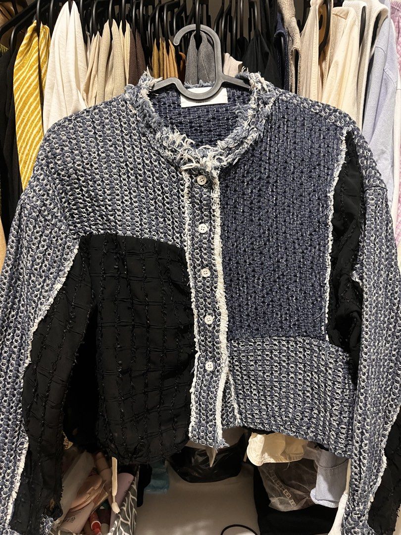 Korean tweed cardigan (Category: Coats, Jackets and Outerwear) located in Manila. Submitted by chicosstudio (Listing ID 1455268187, Image 3). Description: Size : S-M.