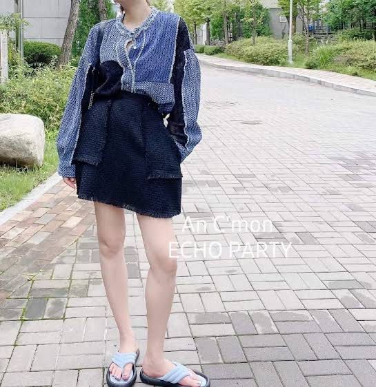 Korean tweed cardigan (Category: Coats, Jackets and Outerwear) located in Manila. Submitted by chicosstudio (Listing ID 1455268187, Image 2). Description: Size : S-M.