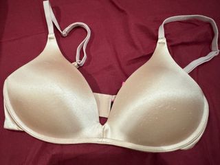 (Category: ) located in . Submitted by httpbubble (Listing ID 1455141332, Image 1). Description: .