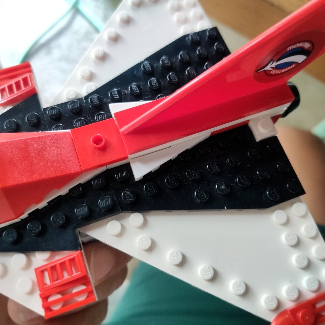 LEGO Helicopter and Jet (Category: Lego & Building Sets) located in Plaridel. Submitted by klayskolektibols (Listing ID 1455186594, Image 3). Description: at is Conditions .