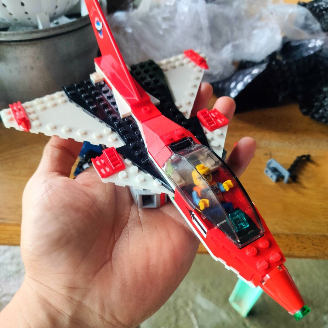 LEGO Helicopter and Jet (Category: Lego & Building Sets) located in Plaridel. Submitted by klayskolektibols (Listing ID 1455186594, Image 2). Description: at is Conditions .