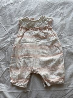 (Category: ) located in . Submitted by kristina123456 (Listing ID 1455236948, Image 1). Description: .
