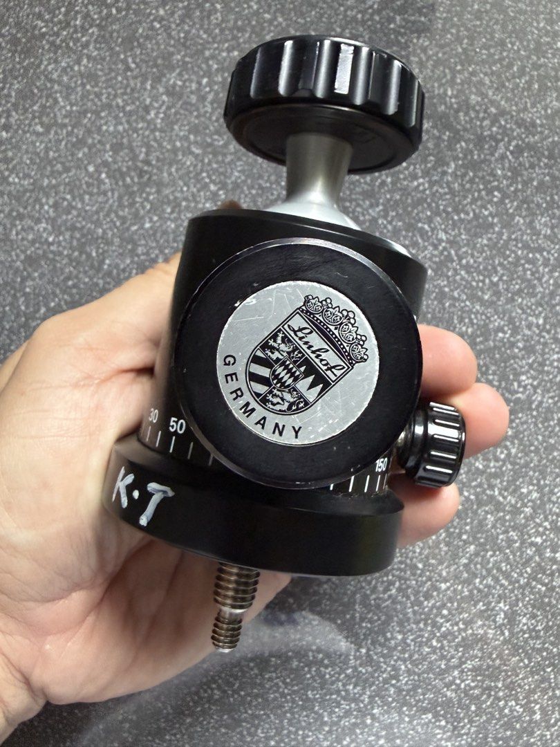 Linhof Profi Ballhead (Category: Tripods & Monopods) located in Gapan. Submitted by tofu88 (Listing ID 1455153293, Image 2). Description: Up for sale is my trusty Linhof Profi tripod ballhead, made in Germany best for Medium format/ large heavy cameras not being used as i have lighter manfrotto setup already used but in very good condition, just small scratches from normal use. selling for 8,000 add for shipping.