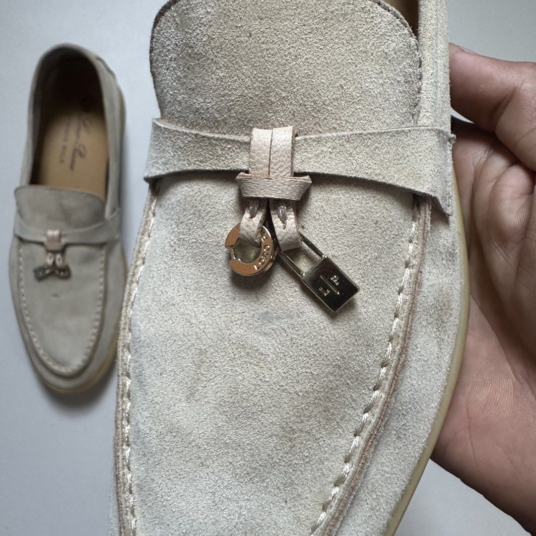 Loro piana (Category: Sneakers & Footwear) located in Cagayan de Oro. Submitted by _dnever (Listing ID 1455152901, Image 3). Description: Authentic .