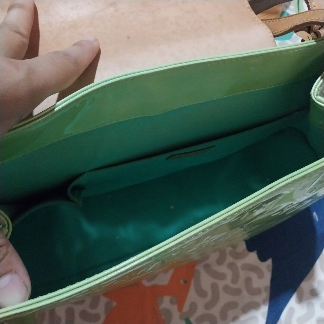 Louis Vuitton Monogram Vernis Alma BB Bag (Category: Luxury Bags & Wallets) located in Bansud. Submitted by threemomsandco (Listing ID 1455184327, Image 3). Description: - Authentic Louis Vuitton Bag - Color: Light Green Patent Leather with Signature Monogram - Trim & Straps: Tan Leather - Interior: Bright Green Fabric - Pockets: Front flap pocket, interior main compartment, interior smaller pocket - Origin: Made in France - Ideal for: Everyday u