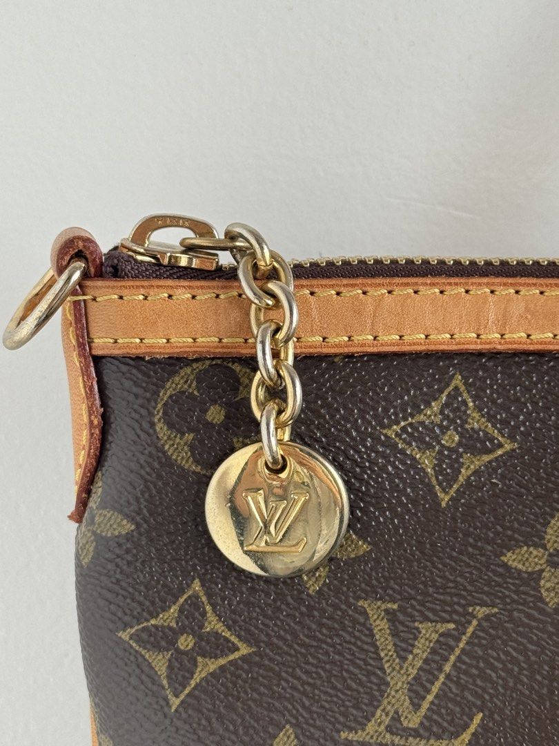 Louis Vuitton Palermo (Category: Luxury Bags & Wallets) located in Mabalacat. Submitted by ccstyleavenue (Listing ID 1455215679, Image 2). Description: ‼️𝐏𝐥𝐞𝐚𝐬𝐞 𝐫𝐞𝐚𝐝 𝐚𝐧𝐝 𝐬𝐰𝐢𝐩𝐞 𝐩𝐨𝐬𝐭𝐞𝐝 𝐩𝐡𝐨𝐭𝐨𝐬 𝐟𝐢𝐫𝐬𝐭 𝐛𝐞𝐟𝐨𝐫𝐞 𝐬𝐞𝐧𝐝𝐢𝐧𝐠 𝐚 𝐦𝐞𝐬𝐬𝐚𝐠𝐞. 𝐑𝐞𝐩𝐥𝐢𝐞𝐬 𝐡𝐞𝐫𝐞 𝐚𝐫𝐞 𝐥𝐢𝐦𝐢𝐭𝐞𝐝. 𝐓𝐡𝐚𝐧𝐤 𝐲𝐨𝐮 𝐟𝐨𝐫 𝐮𝐧𝐝𝐞𝐫𝐬𝐭𝐚𝐧𝐝𝐢𝐧𝐠. 💕 -Korea soured -Thrift (NGA) always manage expectations for preloved b