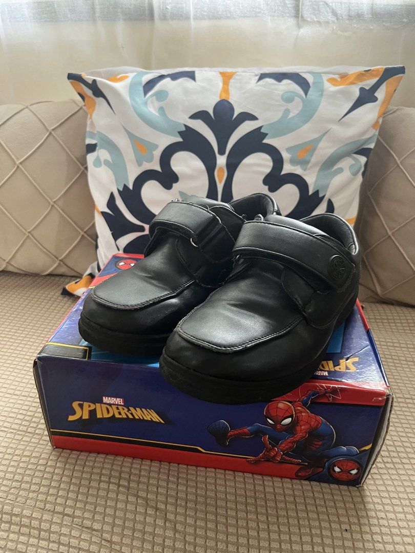 Marvel Spider-Man Black Velcro Shoes Size 35 (Category: Babies & Kids Fashion) located in Las Pinas. Submitted by fechai (Listing ID 1455153997, Image 1). Description: - Black school shoes with Spider-Man theme - Easy velcro straps for kids - Size 35 - Good for everyday wear or school - Comes with original box.