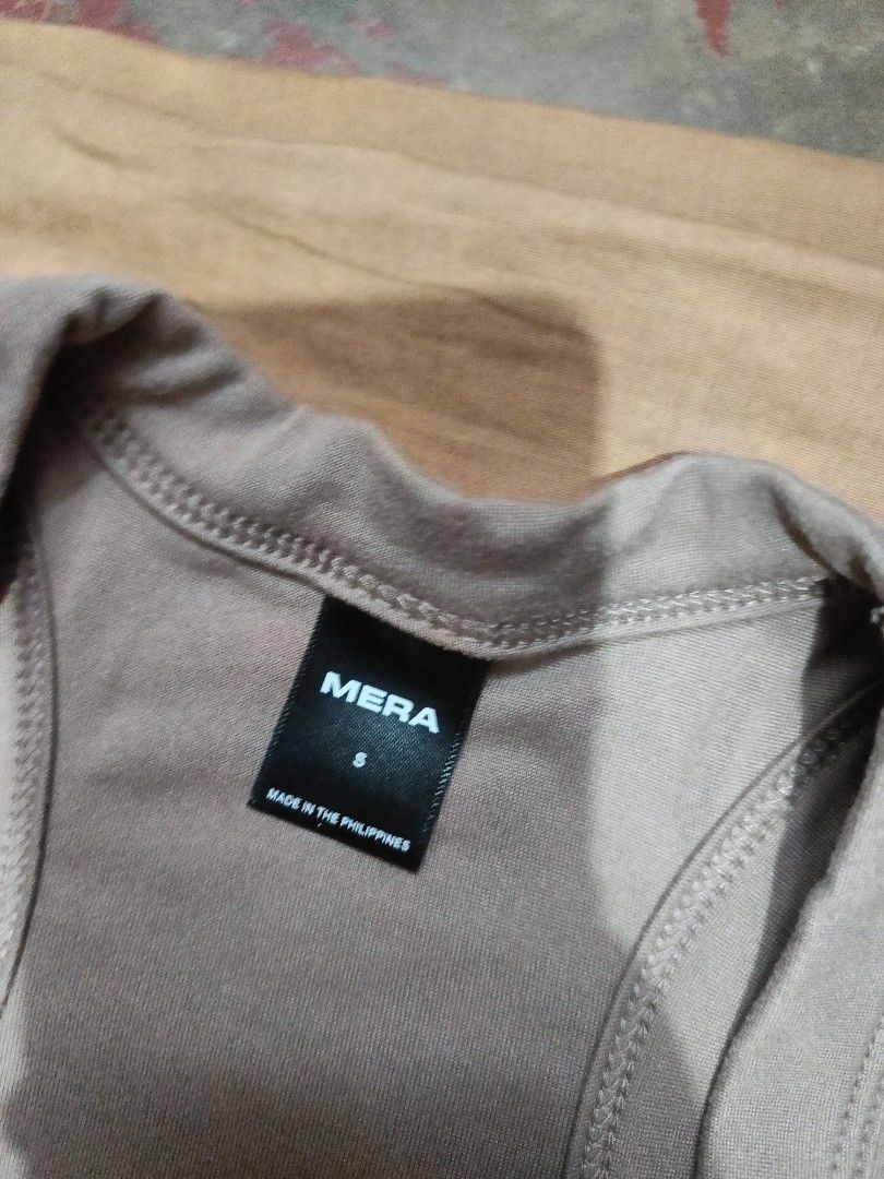 Mera (bundle) (Category: Sleeveless) located in Rizal. Submitted by ilovefrankocean (Listing ID 1455163252, Image 3). Description: 🖍️Color: Red XS 🖍️Color: Light Taupe S Good condition..