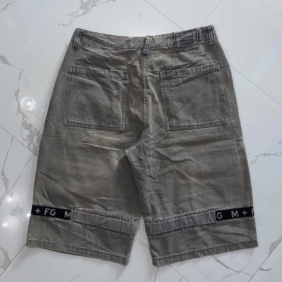M+FG LE JEAN DE MARITHE FRANCOIS GIRBAUD LONG JORTS (Category: Shorts) located in Butuan. Submitted by thriftingz143 (Listing ID 1455294245, Image 3). Description: Good condition No major flaws, faded and missing 1 zipper teeth (check last pic) size 36 on tag 26.5 inches length 13 inches leg opening 15 inches thigh 35-36 width.