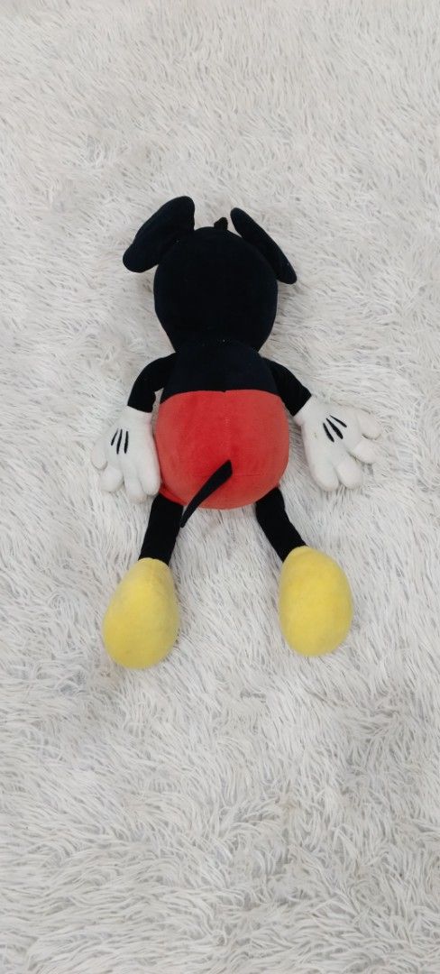 Mickey Mouse Plush Toy (Category: Plushies & Soft Toys) located in Manila. Submitted by tylord08es95589 (Listing ID 1455318089, Image 3). Description: - Classic Mickey Mouse plush toy - Soft and cuddly material - Features a hanging loop at the top - Ideal for Disney enthusiasts and collectors - Looking for a new loving home.
