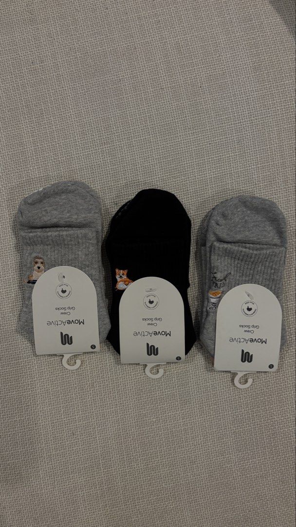 MoveActive Grip Socks Pilates Animals (Category: Socks & Tights) located in Cebu City. Submitted by thegoodcatchceb (Listing ID 1455298470, Image 1). Description: Last 3 pairs.