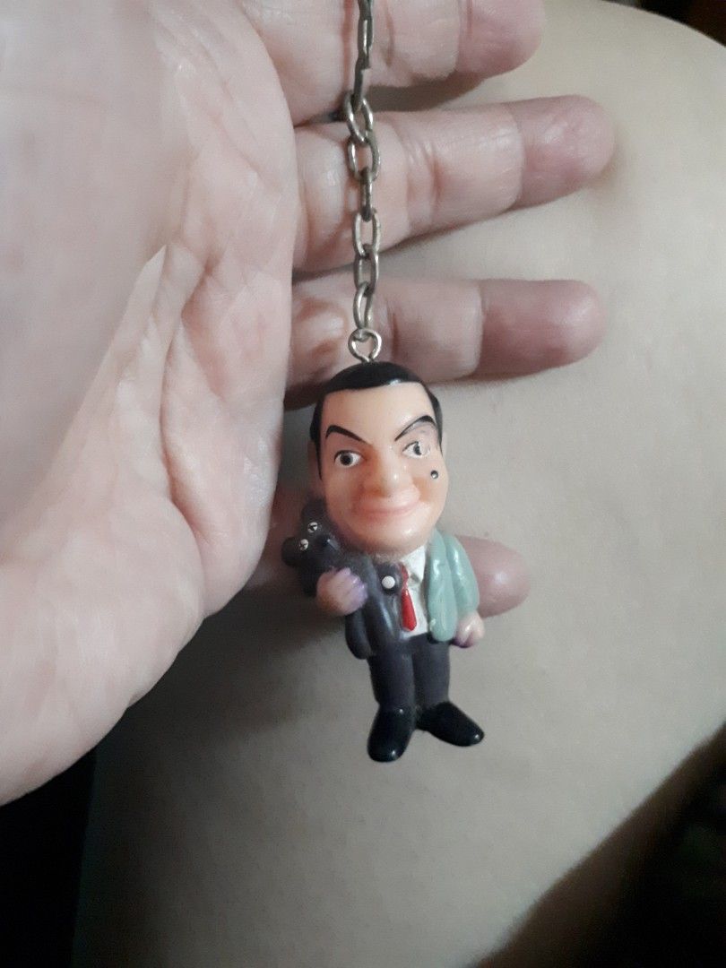 Mr bean keychain (Category: Character Goods) located in Quezon City. Submitted by secretluxuryshop (Listing ID 1455147042, Image 3). Description: .