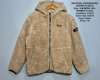 (Category: ) located in . Submitted by moonfindsthrifteditems (Listing ID 1455280590, Image 1). Description: .