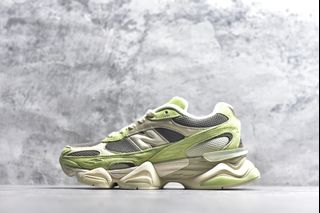 (Category: ) located in . Submitted by Outlet.Sneakers (Listing ID 1455202610, Image 1). Description: .