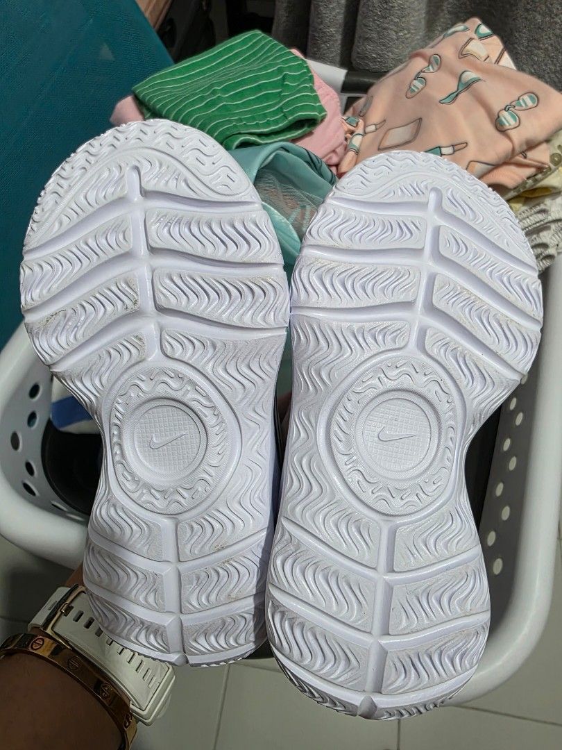 Nike flex runner 3 for toddler - size 9c (Category: Babies & Kids Fashion) located in Las Pinas. Submitted by xtelfabs06 (Listing ID 1455294468, Image 3). Description: this is bnew po, sinukat lang. got it sa US.
